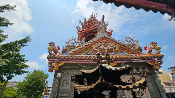 新竹天公壇廟宇外觀與屋脊